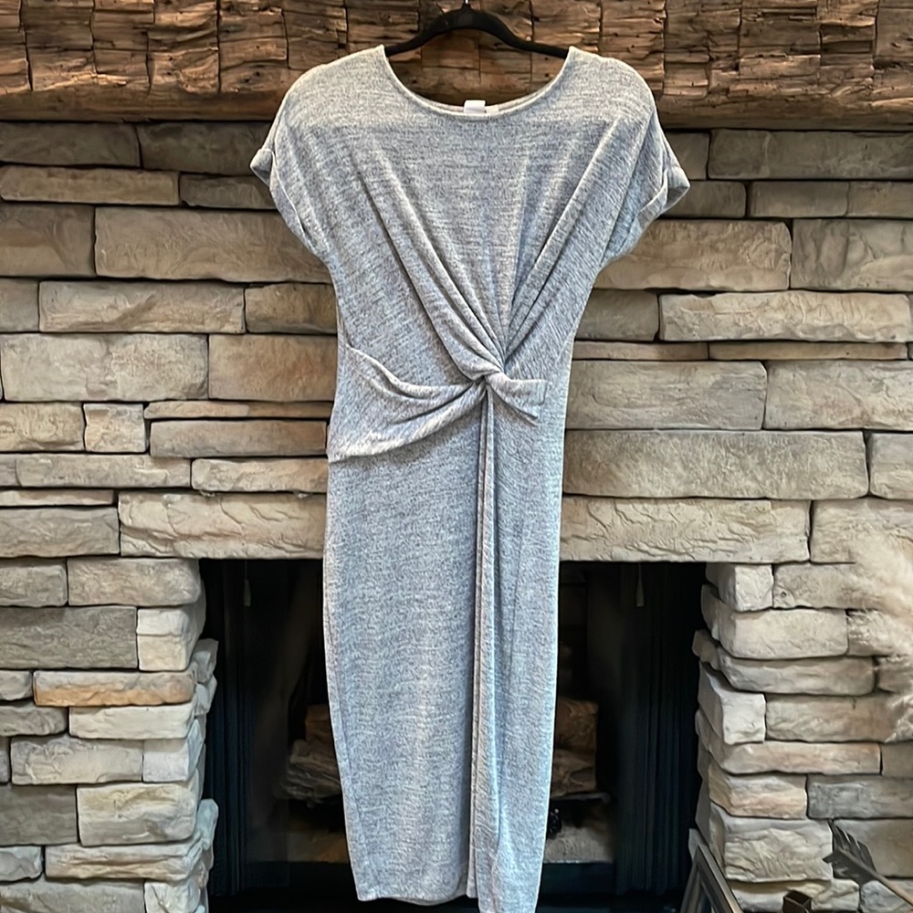 GAP SIZE SMALL soft spun midi length dress